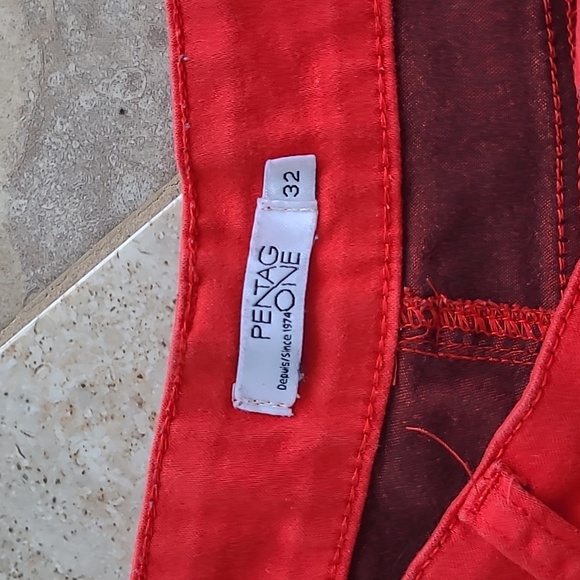 Pentagone red jeans size 32 - Picture 2 of 3
